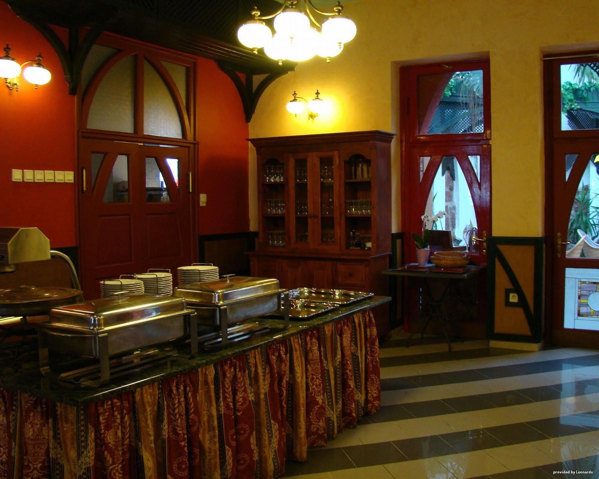 فندق شيوفوكفي  فندق بوتيك آند سبا جانوس المطعم الصورة